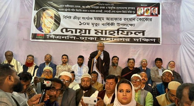 এক-এগারোর ভয় দেখিয়ে সমর্থন নিতে চায় সরকার: রিজভী